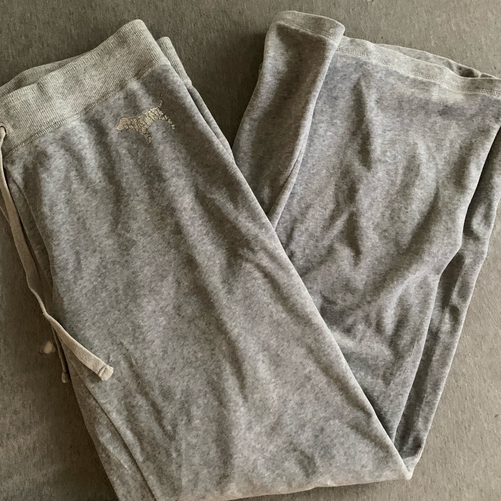 SOLD 💗 PINK gray velvet sweatpants